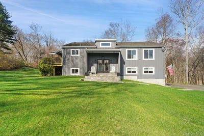 /international/us/11-bonny-drive-somers-ny-110107482082/