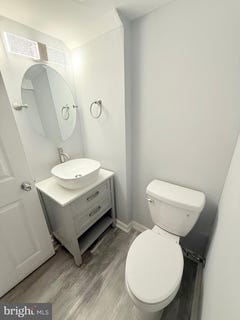 /international/us/220-glendale-road-havertown-pa-110100865251/