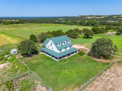 /international/us/7726-w-highway-199-springtown-tx-110102330790/