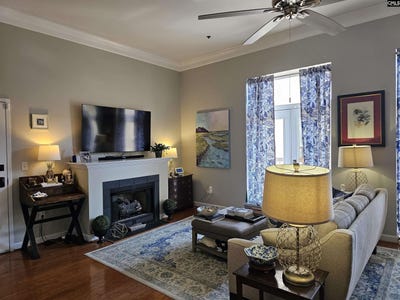 /international/us/1546-main-street-201-columbia-sc-110101197328/?lang=en