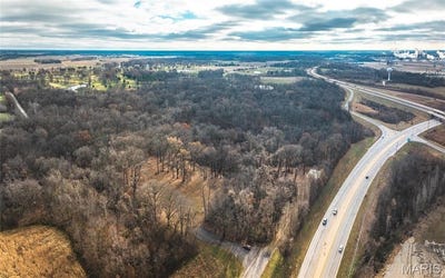/international/us/0-state-route-111-road-wood-river-il-110096243125/