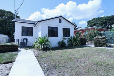 /international/us/3040-nw-13th-avenue-miami-fl-110107173706/
