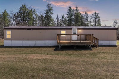 /international/us/w11361-kunkel-lane-crivitz-wi-110108351446/
