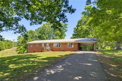 /international/us/605-clarksbury-church-road-thomasville-nc-110108549684/