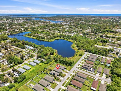 /international/us/3899-se-lee-street-stuart-fl-110108628082/