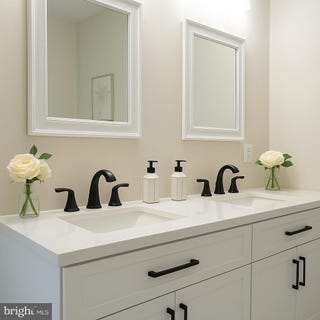 /international/us/8733-herbert-avenue-pennsauken-nj-110100520262/