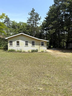 /international/us/404-lakeshore-drive-avoca-wi-110100027789/