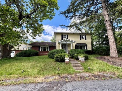 /international/us/426-wright-st-mt-hope-wv-110109084522/