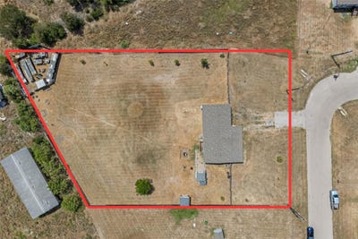 /international/us/138-double-c-dr-cedar-creek-tx-110119664102/