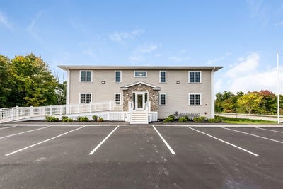 /international/us/351-summer-street-abington-ma-110107831234/