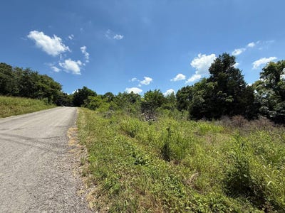 /international/us/1277-center-star-rd-columbia-tn-110101051017/