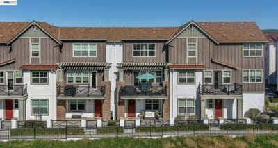 /international/us/3987-dobbins-loop-dublin-ca-110110328473/