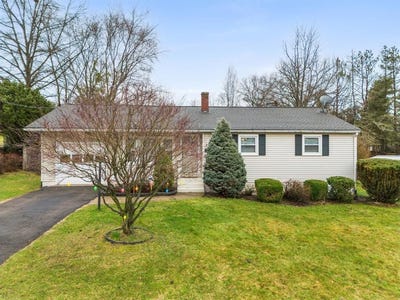 /international/us/109-david-avenue-vestal-ny-110107158266/