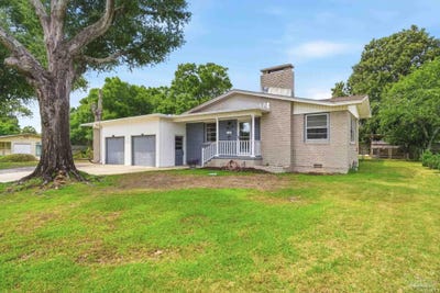 /international/us/730-nagel-dr-pensacola-fl-110108448302/