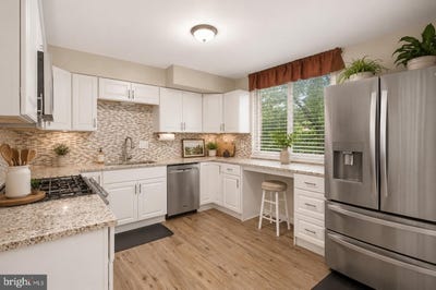 /international/us/9238-bellbeck-road-parkville-md-110110295229/