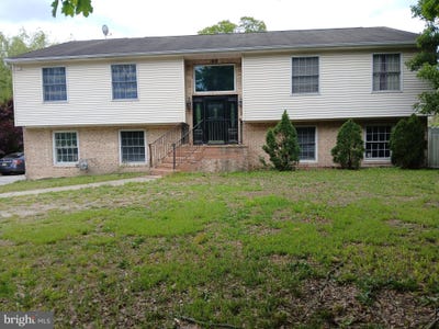 /international/us/80-chews-landing-road-clementon-nj-110107895554/