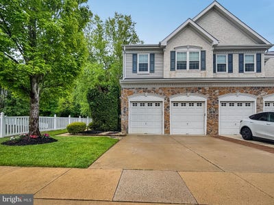 /international/us/49-ross-way-marlton-nj-110108022385/