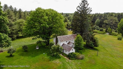 /international/us/197-happy-avenue-bethel-ny-110099043757/