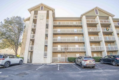 /international/us/205-ogle-drive-pigeon-forge-tn-110108174011/