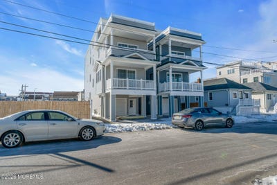 /international/us/121-franklin-avenue-seaside-heights-nj-110108853121/