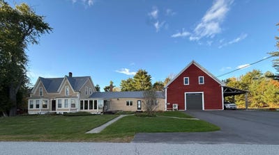 /international/us/19-coolidge-road-wayne-me-110120129496/