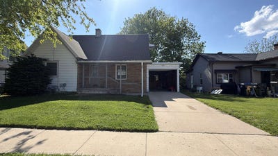 /international/us/210-s-hubbard-street-horicon-wi-110109102536/