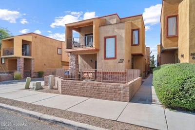 /international/us/8647-e-placita-de-las-tarascas-tucson-az-110107853128/