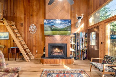 /international/us/70-limber-pine-whitefish-mt-110107482199/