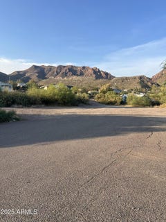 /international/us/550-w-us-highway-60-superior-az-110100919469/?lang=zh-tw