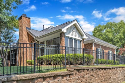 /international/us/4710-ludwell-branch-court-raleigh-nc-110100802900/