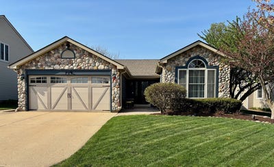 /international/us/734-bluejay-circle-elk-grove-village-il-110099197994/