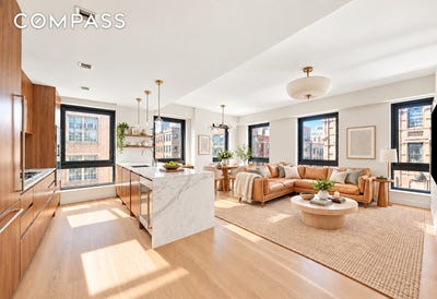 /international/us/242-broome-street-new-york-ny-110119990977/