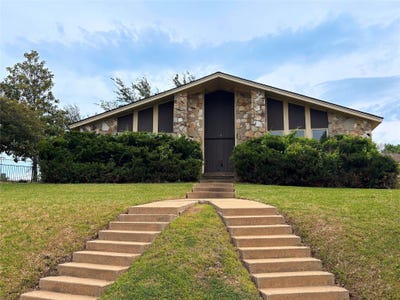 /international/us/12-creekwood-circle-richardson-tx-110107000303/