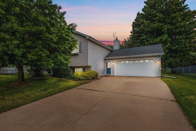 /international/us/3854-western-drive-oshkosh-wi-110100098492/?lang=id