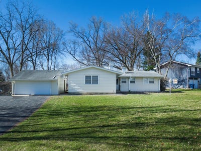 /international/us/3005-green-meadow-lane-cary-il-110106951125/