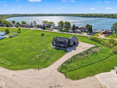 /international/us/19347-lake-volney-circle-le-center-mn-110108069030/