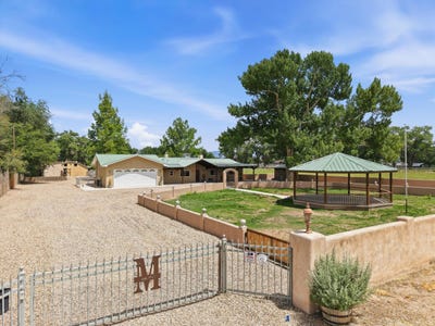 /international/us/1600-w-bosque-loop-bosque-farms-nm-110108411493/