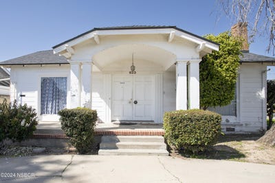 /international/us/623-e-cook-street-santa-maria-ca-110101222206/