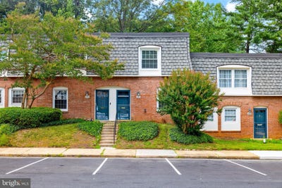 /international/us/8204-tory-road-springfield-va-110100821944/