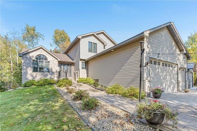 /international/us/19730-226th-avenue-nw-big-lake-mn-110100750236/