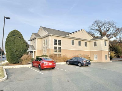 /international/us/1800-new-rd-northfield-nj-110107158411/
