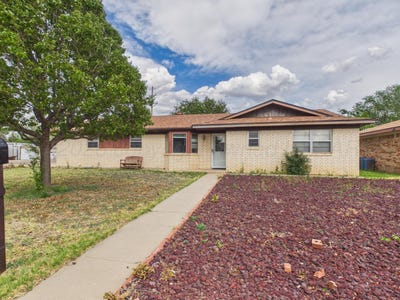 /international/us/318-cedar-avenue-dumas-tx-110108072075/