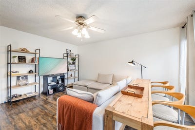 /international/us/87-119-helelua-street-waianae-hi-110107087379/