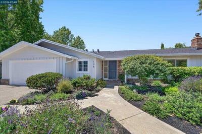 /international/us/136-ardith-dr-orinda-ca-110108207250/