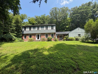 /international/us/50-deerfield-drive-easton-ct-110109535879/