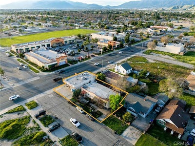 /international/us/1101-n-mount-vernon-san-bernardino-ca-110106306252/