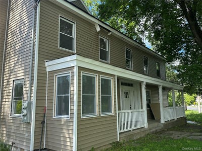 /international/us/1445-burlingham-road-pine-bush-ny-110106802300/