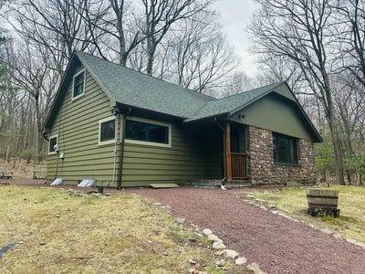 /international/us/340-moseywood-road-lake-harmony-pa-110097585600/