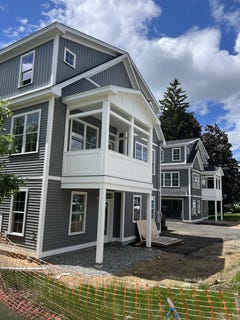 /international/us/796-central-avenue-dover-nh-110108499046/