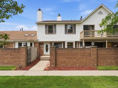 /international/us/34717-e-wilma-court-chesterfield-twp-mi-110108937604/